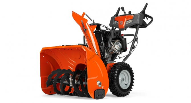 Снегоуборщик Husqvarna ST230P по выгодной цене в Дзержинске. Надежное качество и лучшие условия ждут вас.